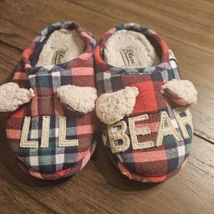 Dream foam Lil Bear slippers